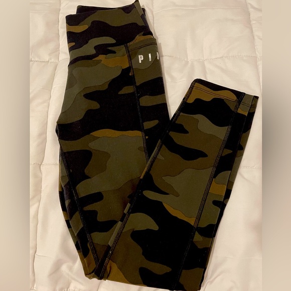 PINK Victoria's Secret Pants - Victoria’s Secret PINK Ultimate Camo High Waist Leggings
